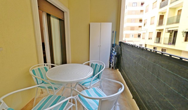Resale - Apartment -
Torrevieja - Acequion