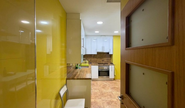 Resale - Apartment -
Torrevieja - Acequion