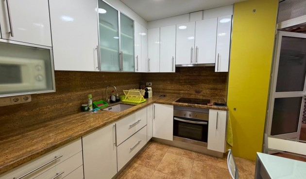 Resale - Apartment -
Torrevieja - Acequion