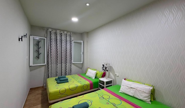 Resale - Apartment -
Torrevieja - Acequion