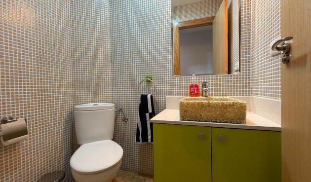 Resale - Apartment -
Torrevieja - Acequion