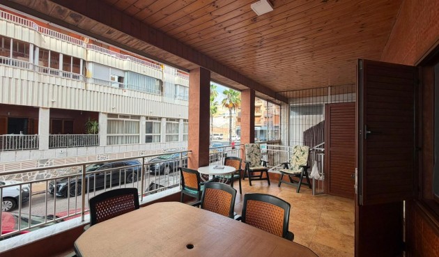 Resale - Apartment -
Torrevieja - Acequion
