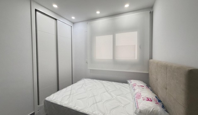 Resale - Apartment -
Torrevieja - Estacion De Autobuses