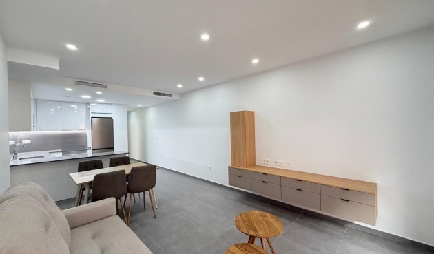 Resale - Apartment -
Torrevieja - Estacion De Autobuses