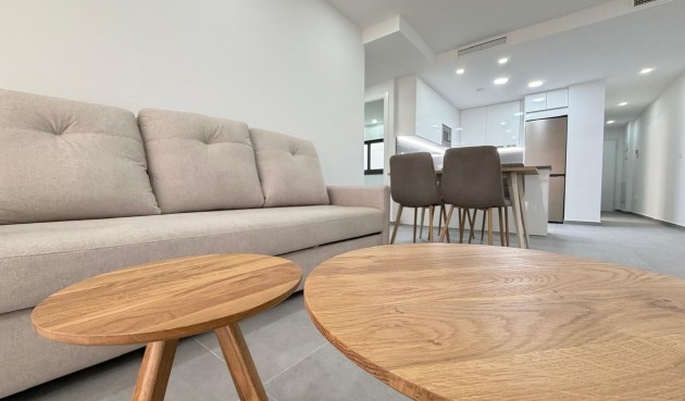Resale - Apartment -
Torrevieja - Estacion De Autobuses