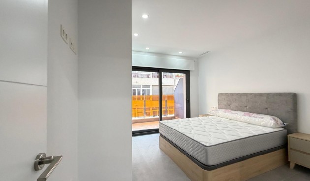 Resale - Apartment -
Torrevieja - Estacion De Autobuses
