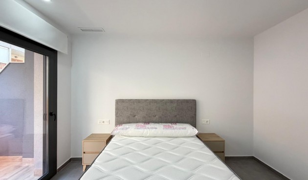 Resale - Apartment -
Torrevieja - Estacion De Autobuses
