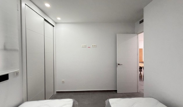 Resale - Apartment -
Torrevieja - Estacion De Autobuses