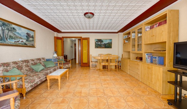 Resale - Apartment -
Torrevieja - Costa Blanca