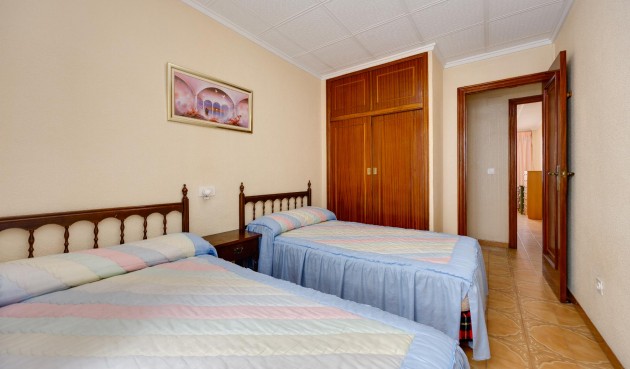 Resale - Apartment -
Torrevieja - Costa Blanca