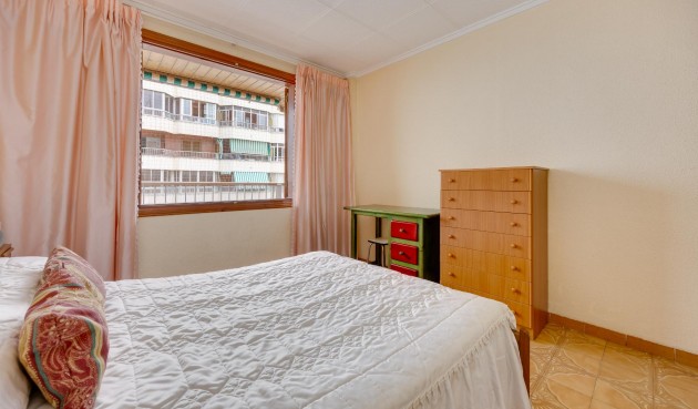 Resale - Apartment -
Torrevieja - Costa Blanca