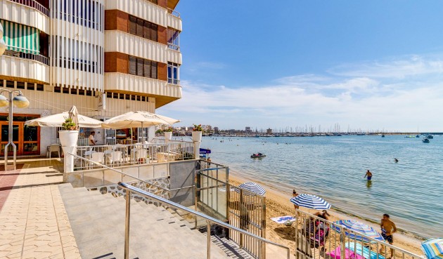 Resale - Apartment -
Torrevieja - Costa Blanca