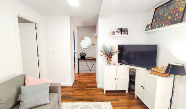 Resale - Bungalow -
Torrevieja - Costa Blanca