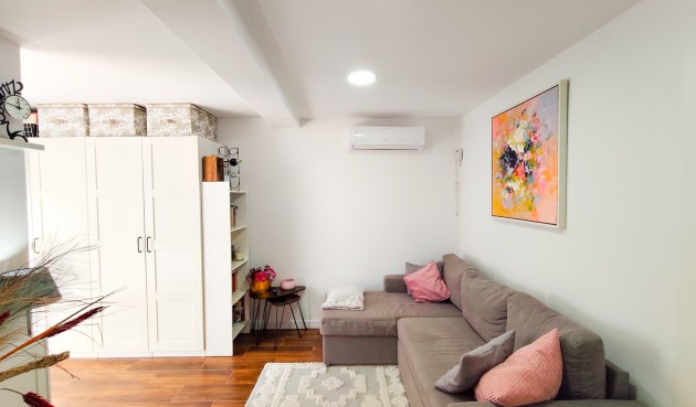 Resale - Bungalow -
Torrevieja - Costa Blanca