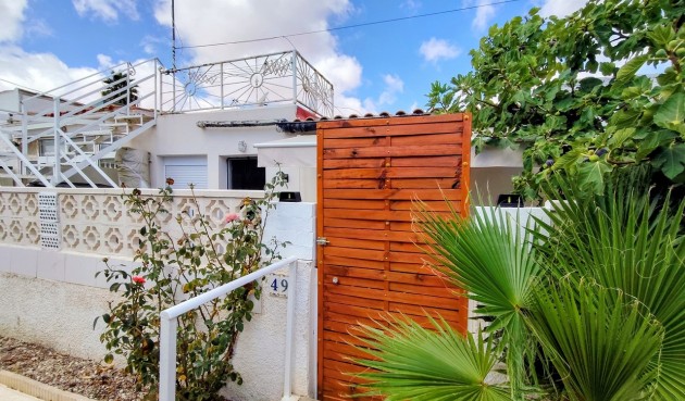 Resale - Bungalow -
Torrevieja - Costa Blanca