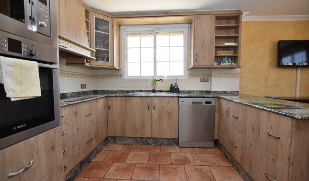 Resale - Villa -
San Fulgencio - Costa Blanca
