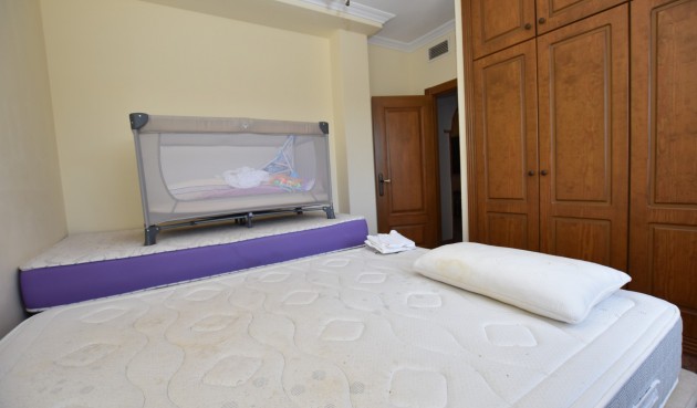 Resale - Villa -
San Fulgencio - Costa Blanca