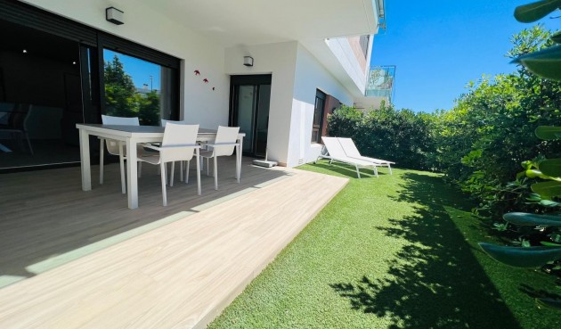 Resale - Apartment -
Vistabella Golf Entre Naranjos - Inland