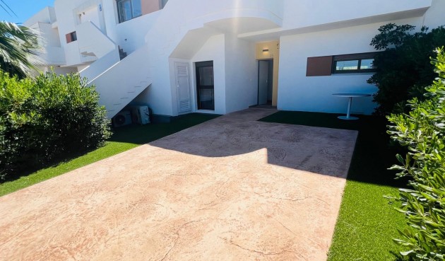 Resale - Apartment -
Vistabella Golf Entre Naranjos - Inland