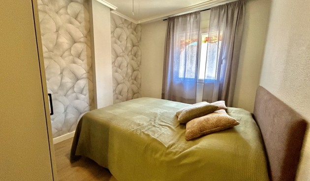 Resale - Apartment -
Torrevieja - Costa Blanca