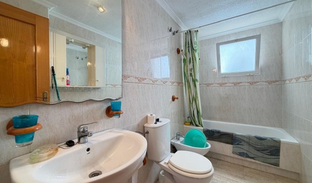 Resale - Apartment -
Torrevieja - Acequion