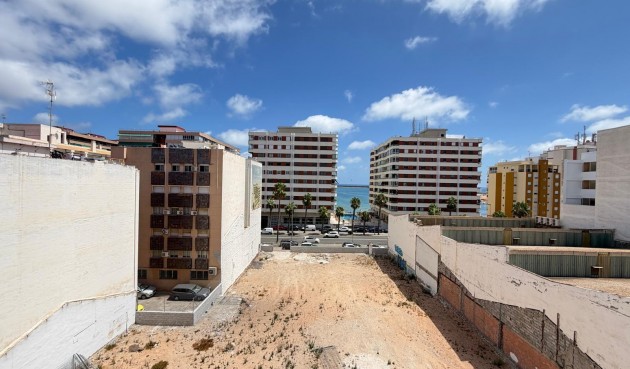 Resale - Apartment -
Torrevieja - Acequion