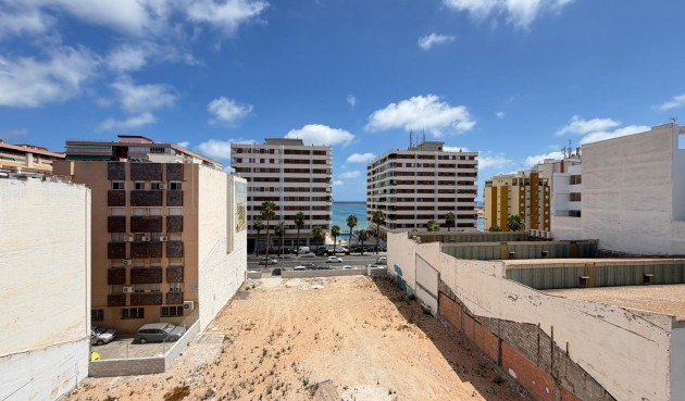 Resale - Apartment -
Torrevieja - Acequion