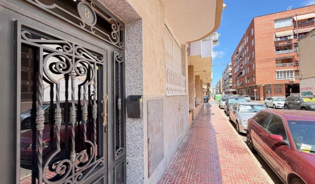 Resale - Apartment -
Torrevieja - Acequion