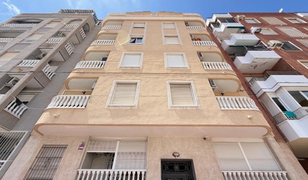 Resale - Apartment -
Torrevieja - Acequion