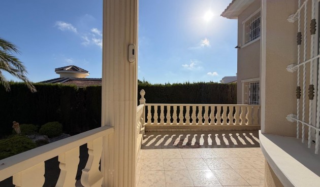Resale - Villa -
Rojales - La Fiesta