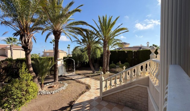 Resale - Villa -
Rojales - La Fiesta