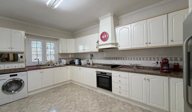Resale - Villa -
Rojales - La Fiesta