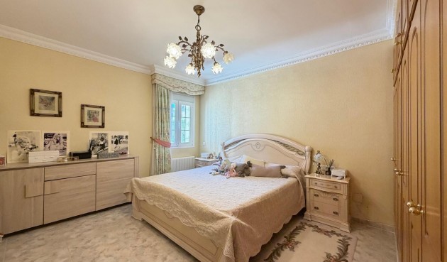 Resale - Villa -
Rojales - La Fiesta