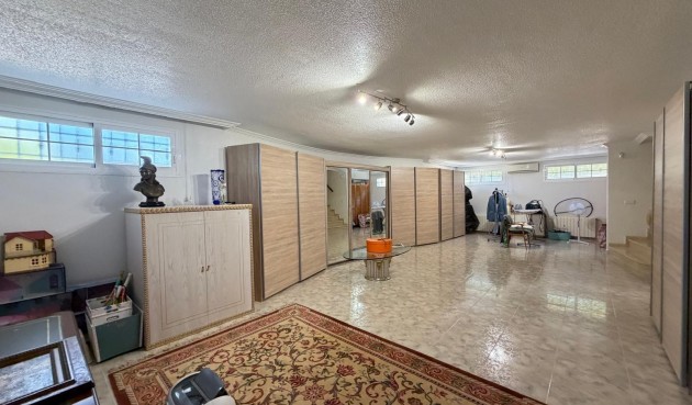 Resale - Villa -
Rojales - La Fiesta