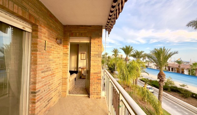 Återförsäljning - Apartment -
Torrevieja