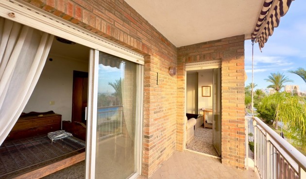 Återförsäljning - Apartment -
Torrevieja