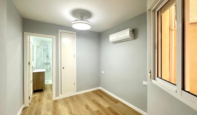 Resale - Apartment -
Torrevieja - La Mata Pueblo