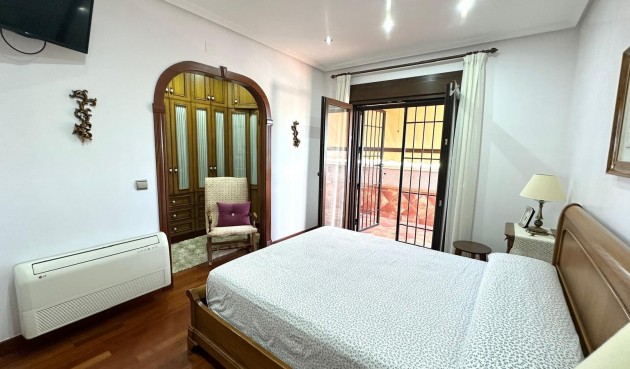 Resale - Town House -
Torrevieja - La Siesta