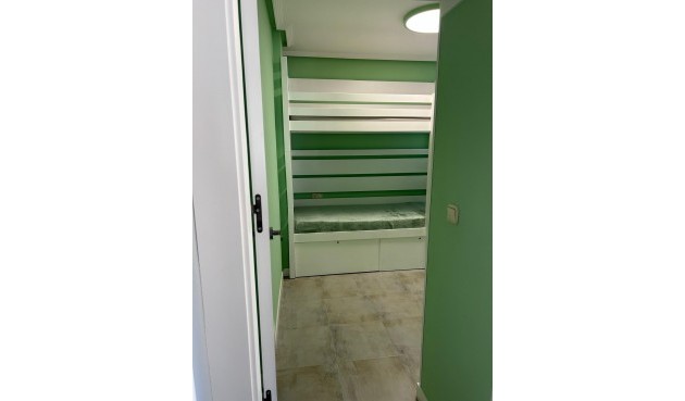 Resale - Apartment -
Torrevieja - Playa del Cura