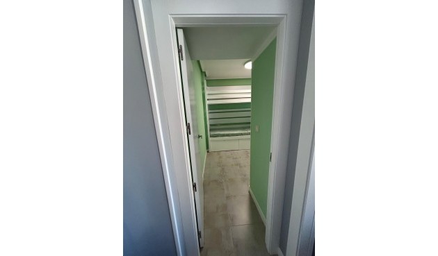 Resale - Apartment -
Torrevieja - Playa del Cura