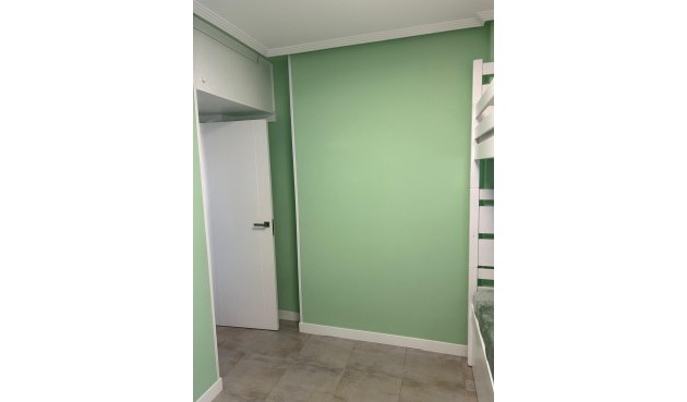 Resale - Apartment -
Torrevieja - Playa del Cura