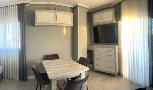 Resale - Apartment -
Torrevieja - Playa del Cura
