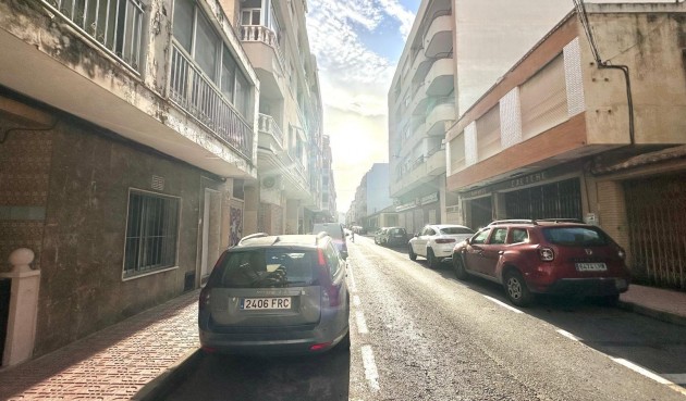 Resale - Town House -
Torrevieja - Playa del Cura