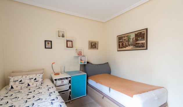 Resale - Town House -
Orihuela Costa - Los Dolses