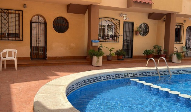 Resale - Duplex -
Torrevieja - Playa del Cura