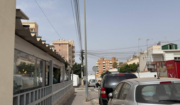 Resale - Duplex -
Torrevieja - Playa del Cura