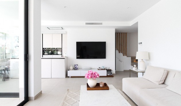 Resale - Villa -
Orihuela Costa - Costa Blanca