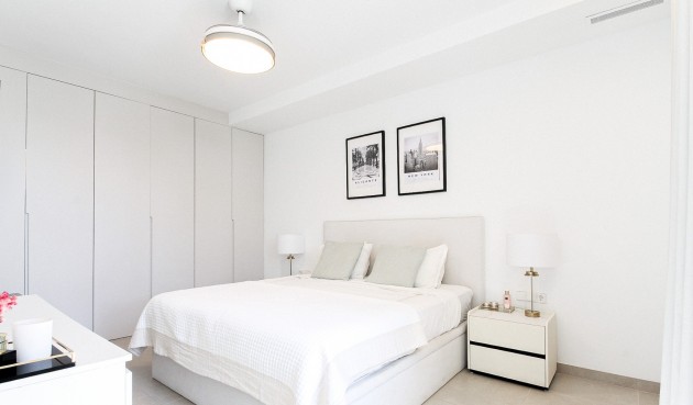 Resale - Villa -
Orihuela Costa - Costa Blanca