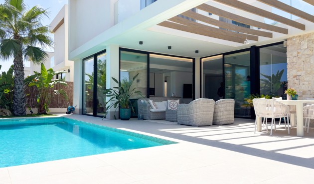 Resale - Villa -
Cabo Roig - Costa Blanca