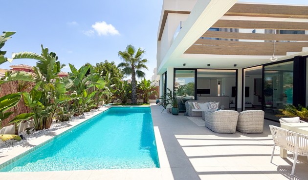 Resale - Villa -
Cabo Roig - Costa Blanca
